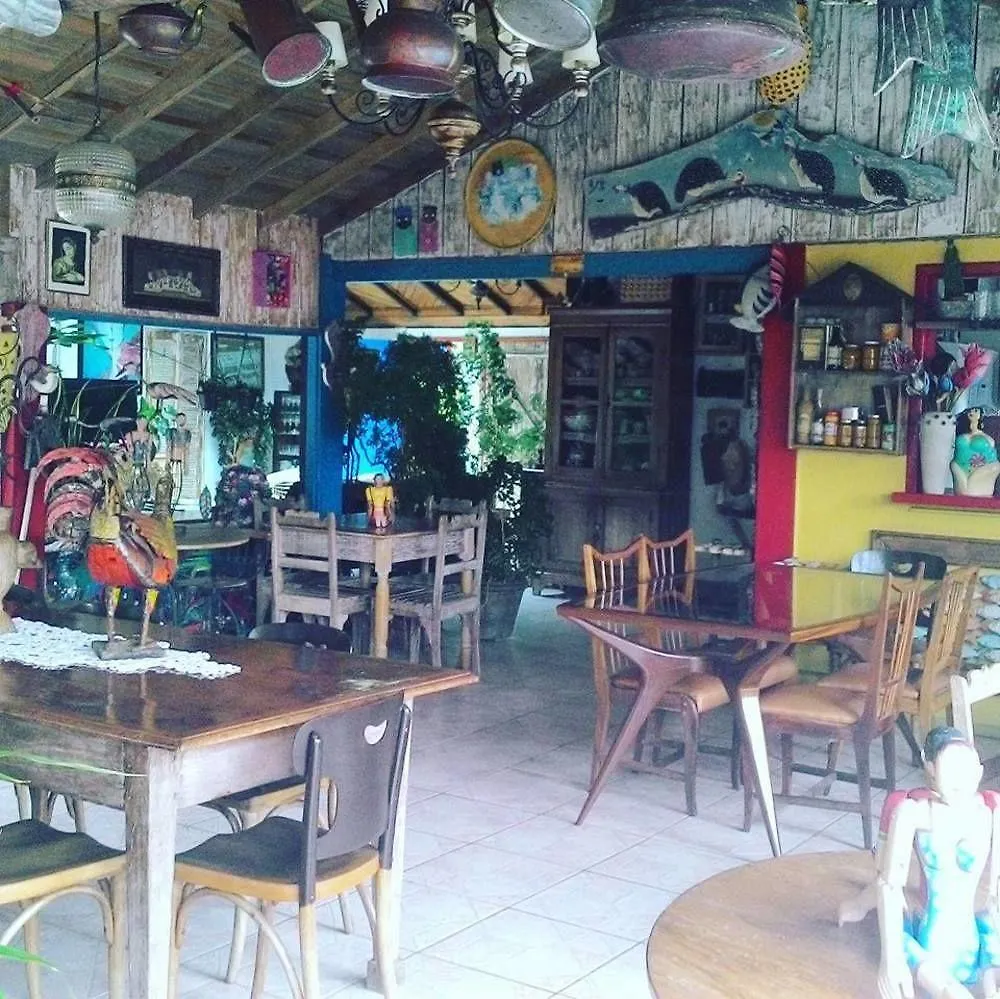 Värdshus Pousada Capitao Cook Praia do Rosa